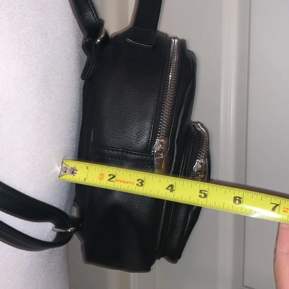 WILD FABLE BRAND NEW PERFECT SIZE BACKPACK
